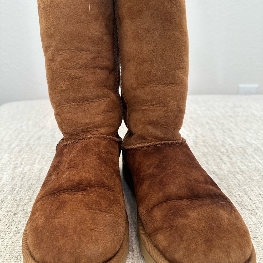 Women’s Ugg Classic Tall Ii Boot - image 3